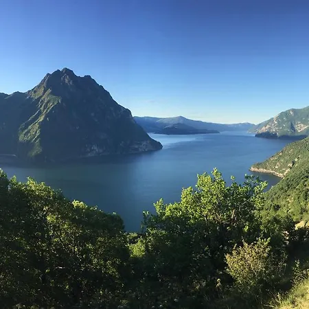 Anna * Castro (Lombardy)